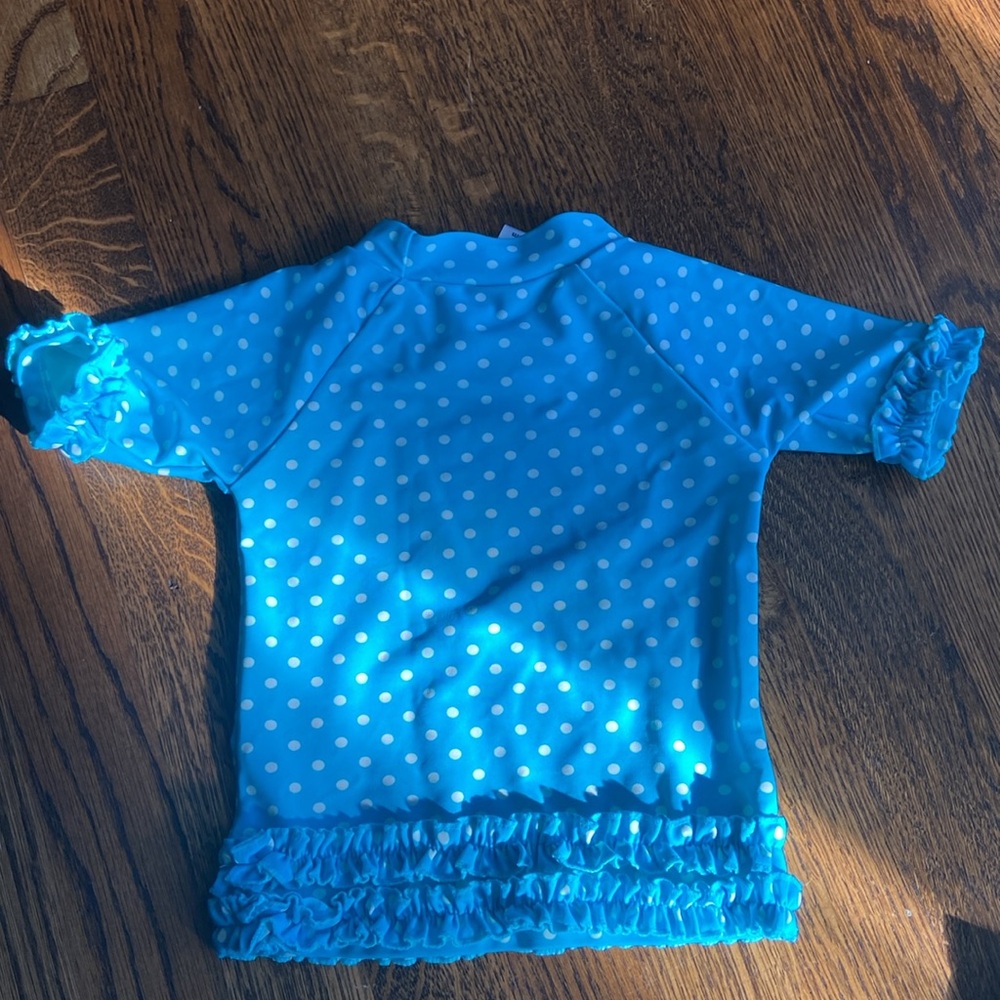 Ruffle butts 2 piece Rash guard polka dots - Picture 11 of 12